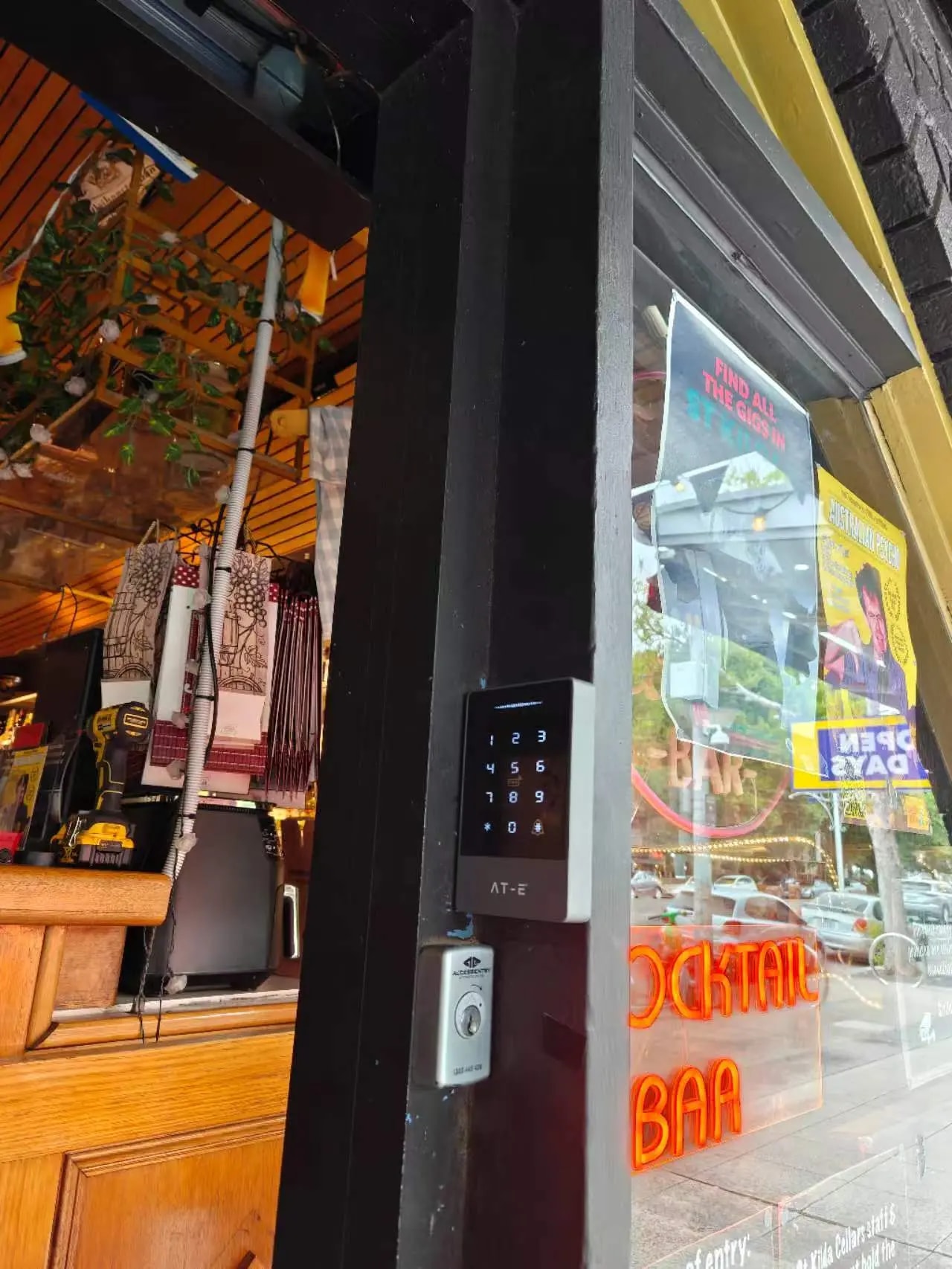 St Kilda 酒吧场地智能升级 3